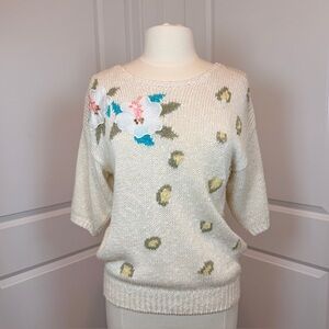 Vintage Floral Appliqué Knit Sweater Cottagecore Coastal 90s Cream Top | Size M